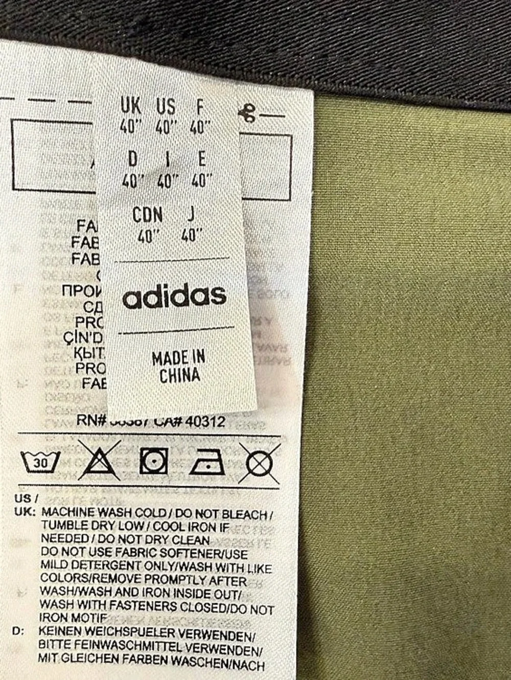 adidas Men's Flat Front Shorts in Green Size 40 Like New